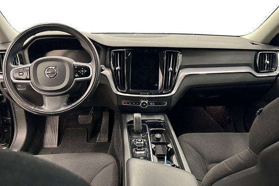Volvo V60 14 of 26