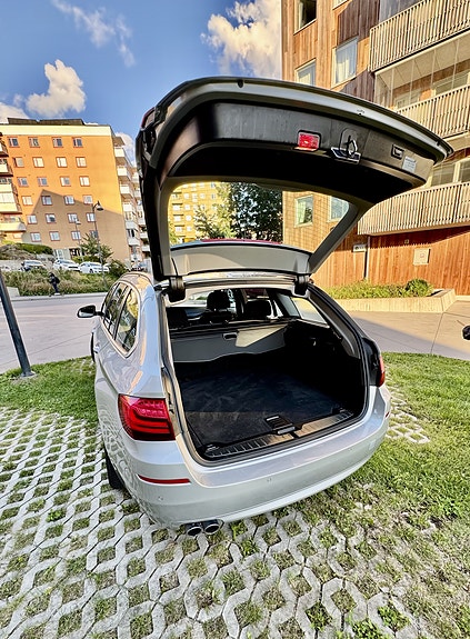 BMW 520d 9 of 16