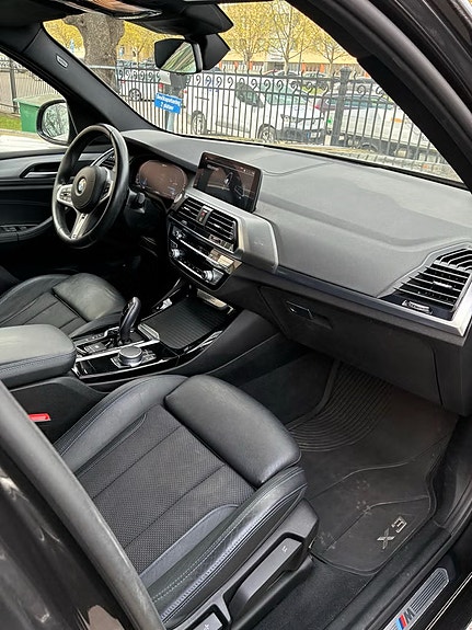BMW X3 7 of 9