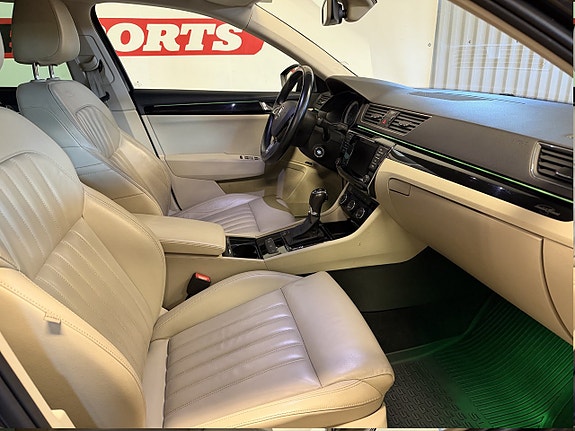 Skoda Superb 5 of 5