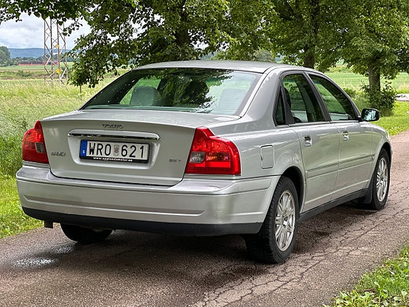 Volvo S80 3 of 16
