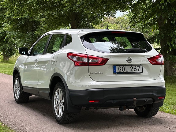 Nissan Qashqai 3 of 5