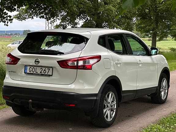 Nissan Qashqai 4 of 5