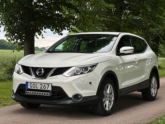 Nissan Qashqai 2 of 5