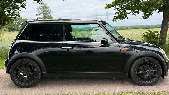 MINI Cooper 8 of 14