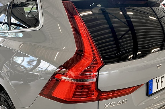 Volvo XC60 14 of 16