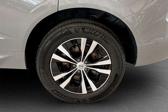 Volvo XC60 19 of 27