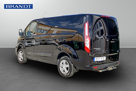 Ford Transit Custom 2 of 5