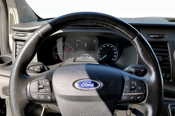 Ford Transit Custom 9 of 9