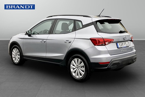 Seat Arona 2 of 5