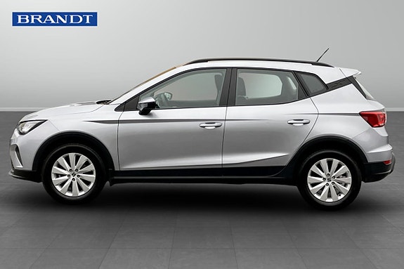Seat Arona 3 of 5