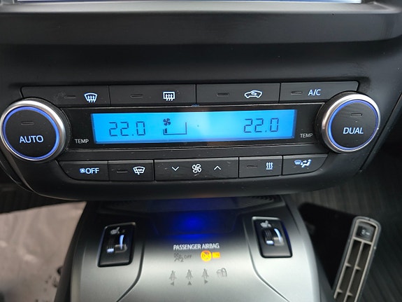 Toyota Avensis 20 of 20