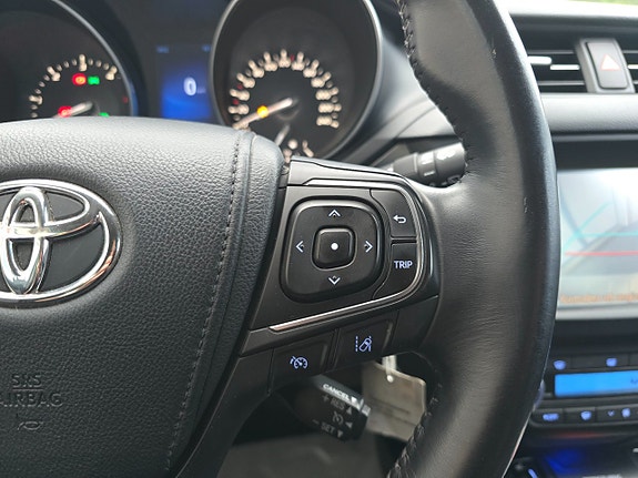 Toyota Avensis 14 of 20