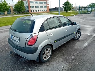 Kia Rio 3 of 3