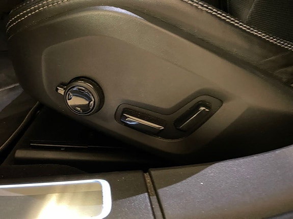 Volvo V90 16 of 18