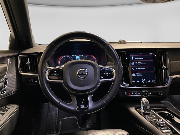 Volvo V90 6 of 18