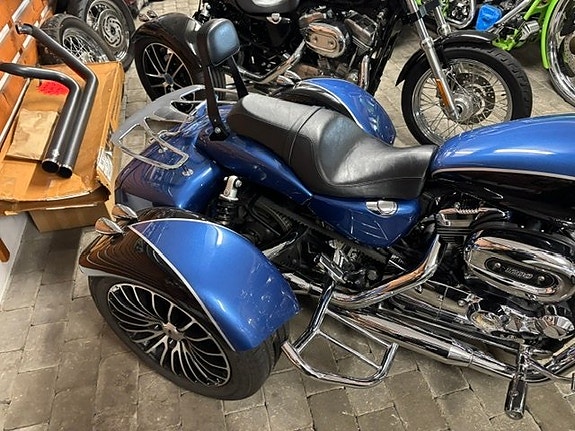 Harley-Davidson 1200 Low 1.2,2008 3 of 5