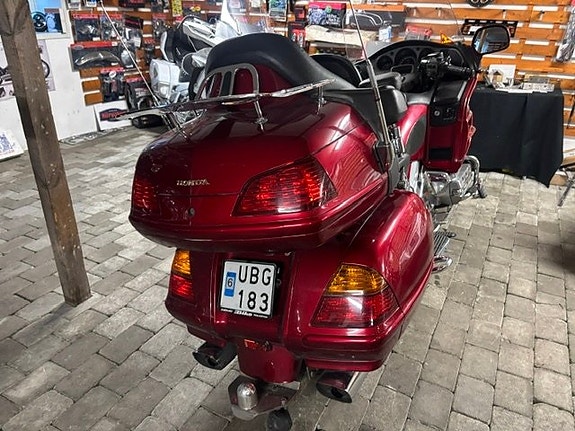 Honda Powersports GL1800A Gold Wing 1.8 goldwing 4 of 4