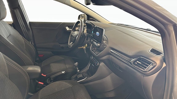 Ford Puma 3 of 5