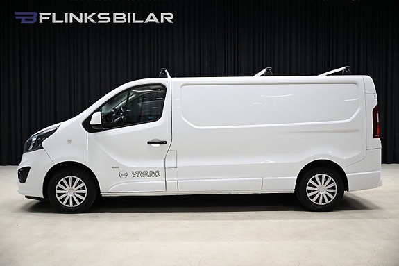 Opel Vivaro 2 of 5