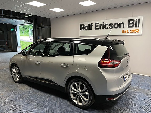 Renault Grand Scenic IV 3 of 5