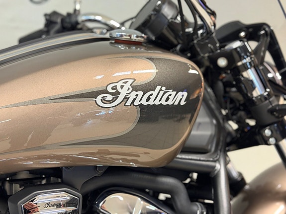 Indian Scout Super Limited + Tech  Bronze 8 of 10
