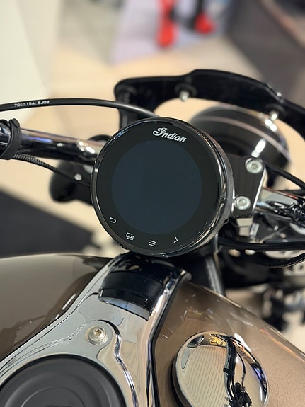 Indian Scout Super Limited + Tech  Bronze 9 of 10