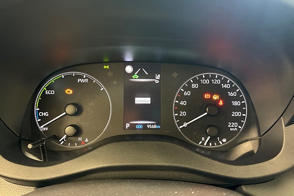 Toyota Yaris 14 of 18