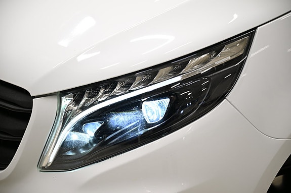 Mercedes-Benz Vito 119 3 of 5