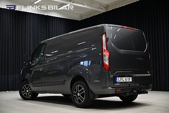 Ford Transit Custom 6 of 27