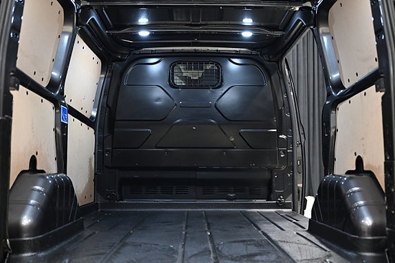 Ford Transit Custom 7 of 27