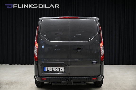 Ford Transit Custom 9 of 27