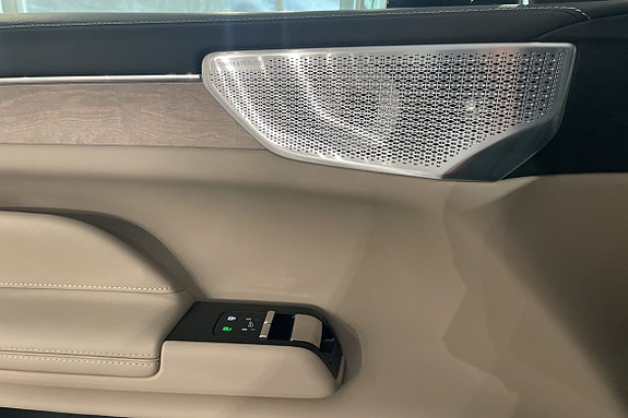 Volvo ES90 14 of 18