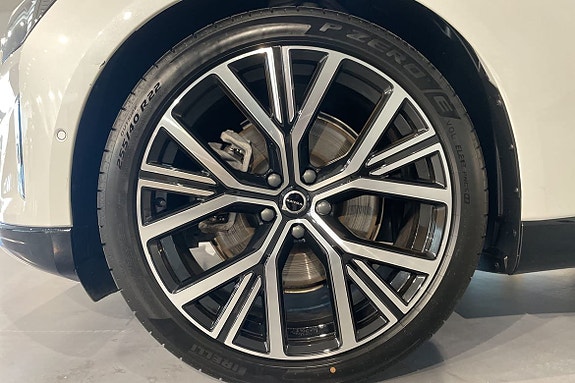 Volvo ES90 18 of 18