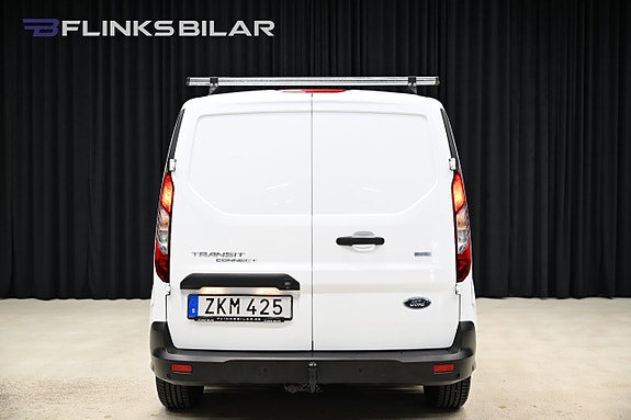 Ford Transit Connect 15 of 30