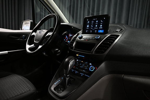 Ford Transit Connect 23 of 30