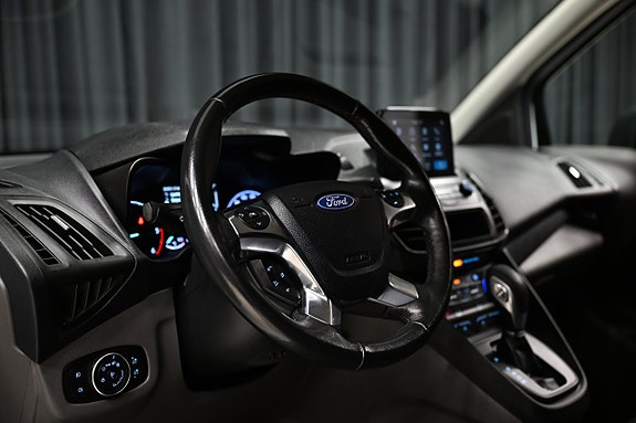 Ford Transit Connect 19 of 30