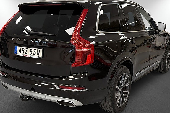 Volvo XC90 9 of 16