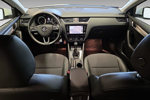 Skoda Octavia 7 of 13