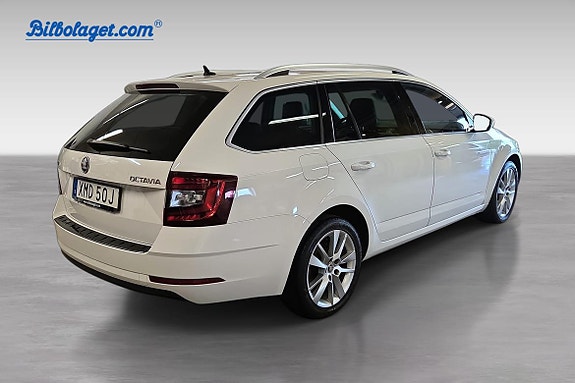 Skoda Octavia 5 of 14