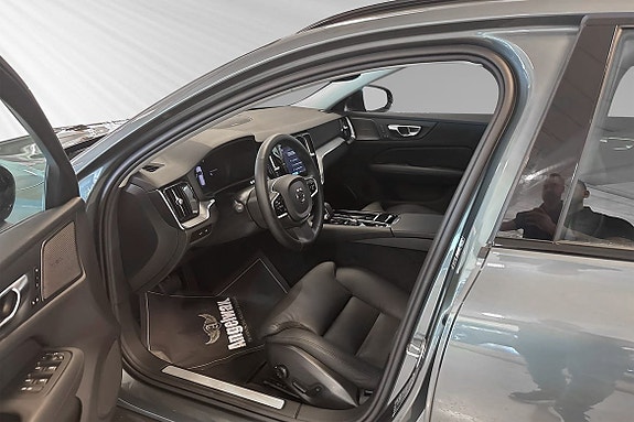 Volvo V60 12 of 30
