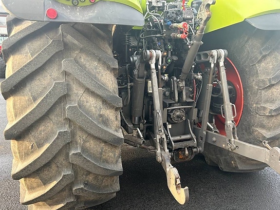 CLAAS Axion 870 Cmatic 7 of 12