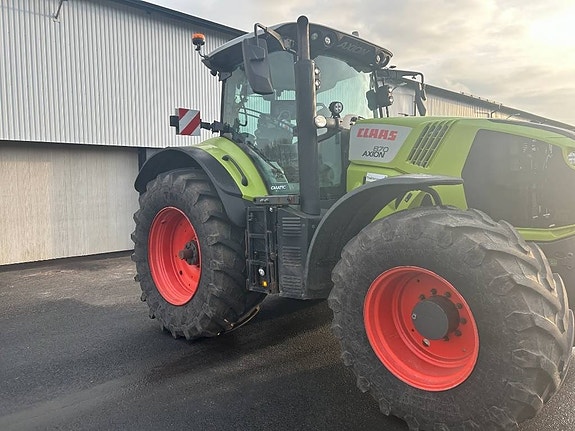 CLAAS Axion 870 Cmatic 4 of 12