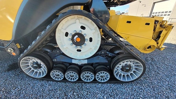 New Holland CR10.90 SmartTrax TG 4WD 3 of 5