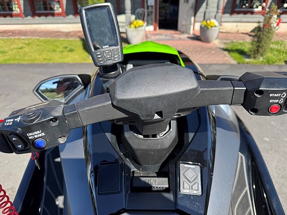 Yamaha GP1800R SVHO 2021 Garmin 10 of 10