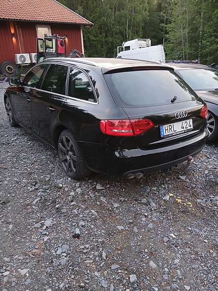 Audi A4 5 of 5