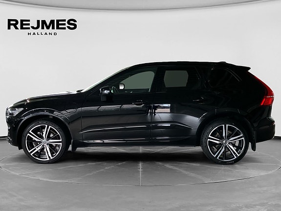 Volvo XC60 4 of 5