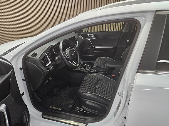 Kia Ceed 7 of 11