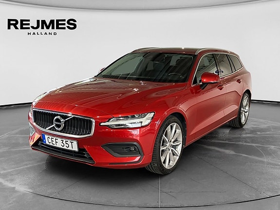 Volvo V60 2 of 5