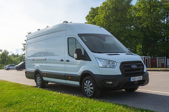 Ford Transit 11 of 25